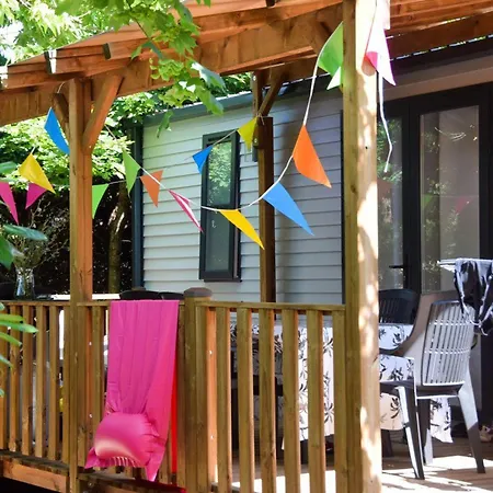 Mobil-home Avec Climatisation - 4 Pers. - Api-1-52-2268 Kemping *